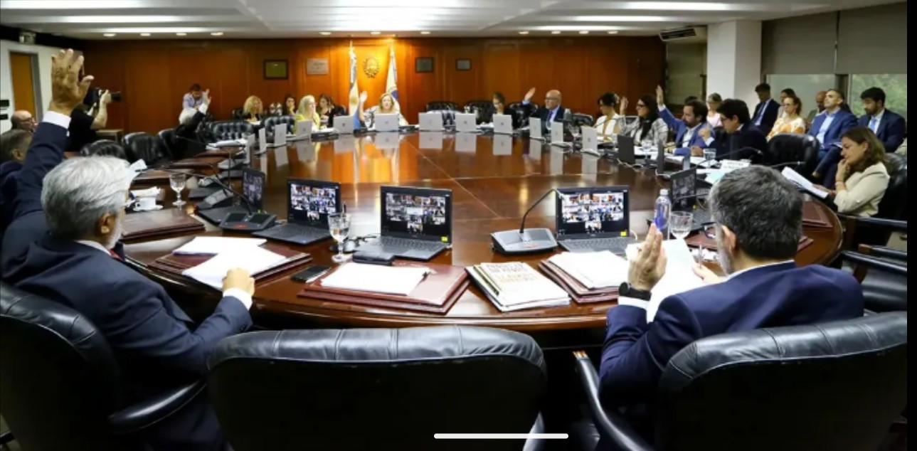 Cuando la Justicia examina a sus propios jueces: Salmain fue suspendido y enfrentará un jury de enjuiciamiento
