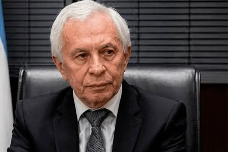 El juez Pesino busca continuar en la Cámara Laboral entre apoyos oficiales y fuertes cuestionamientos por su desempeño